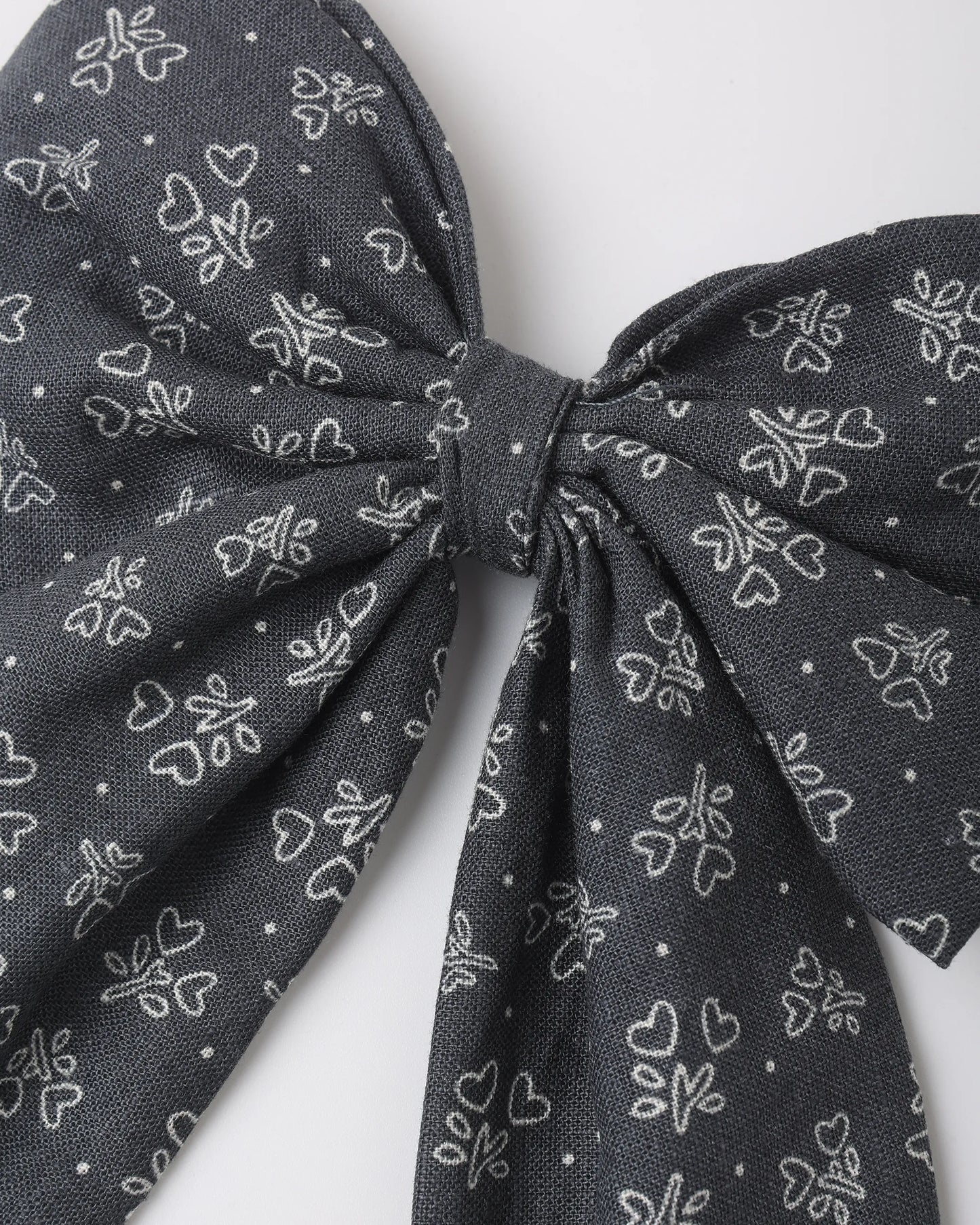 Rylee and Cru Oversized Bow - Heart Ditsy