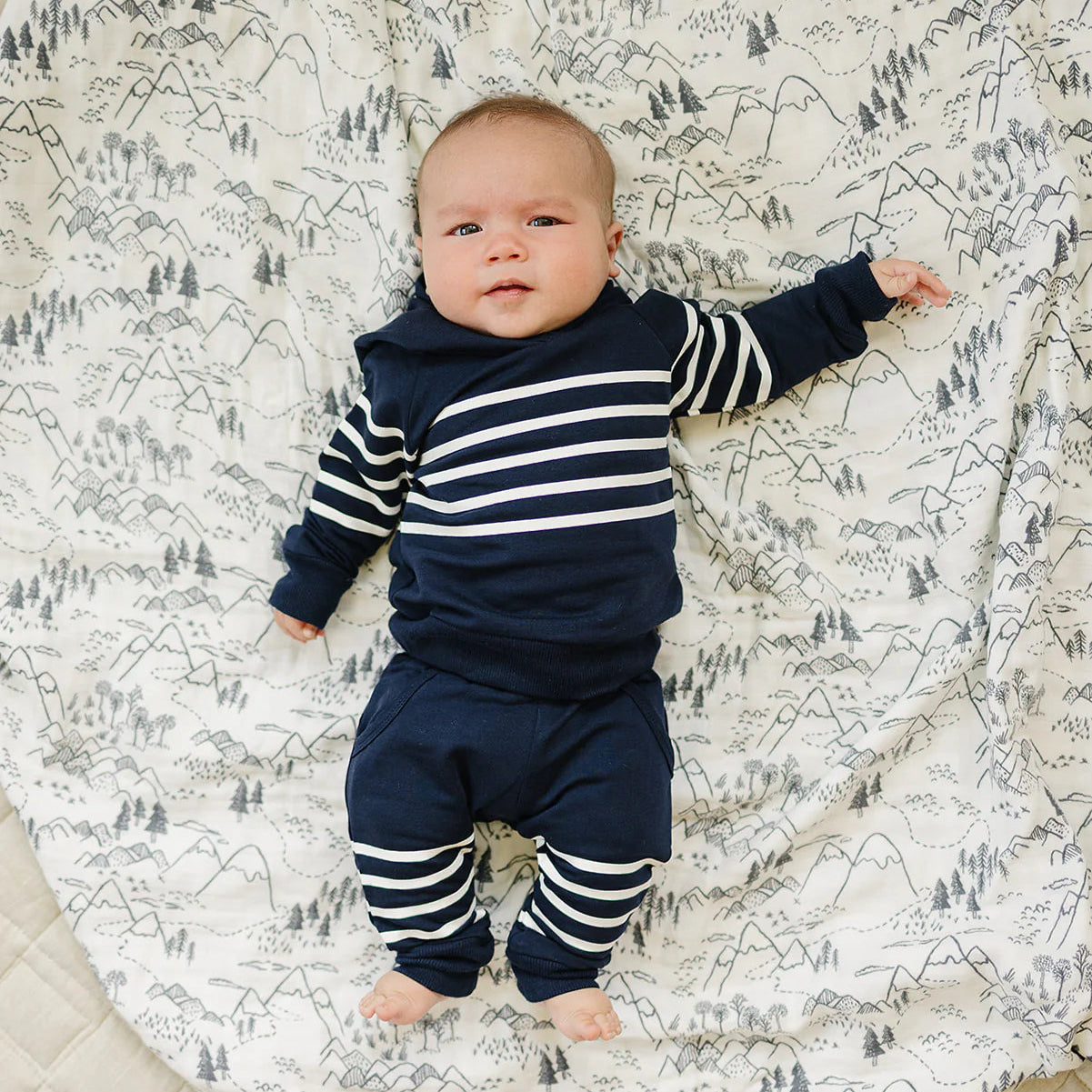 Mebie Baby Navy Stripe Hooded French Terry Set
