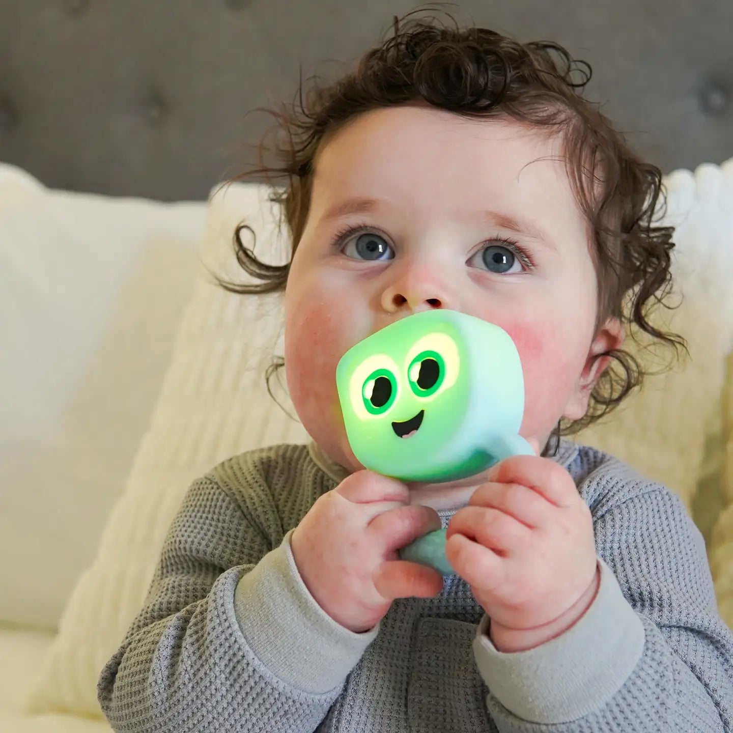 Glo Pals Glo Pals Light Up Rattle - Blair