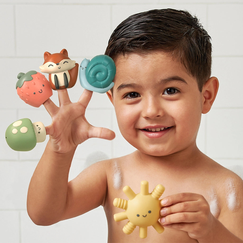 Itsy Ritzy Sippy Itzy Ritzy Itzy Bitzy Puppets - Bath + Storytelling Toys | The Baby Cubby