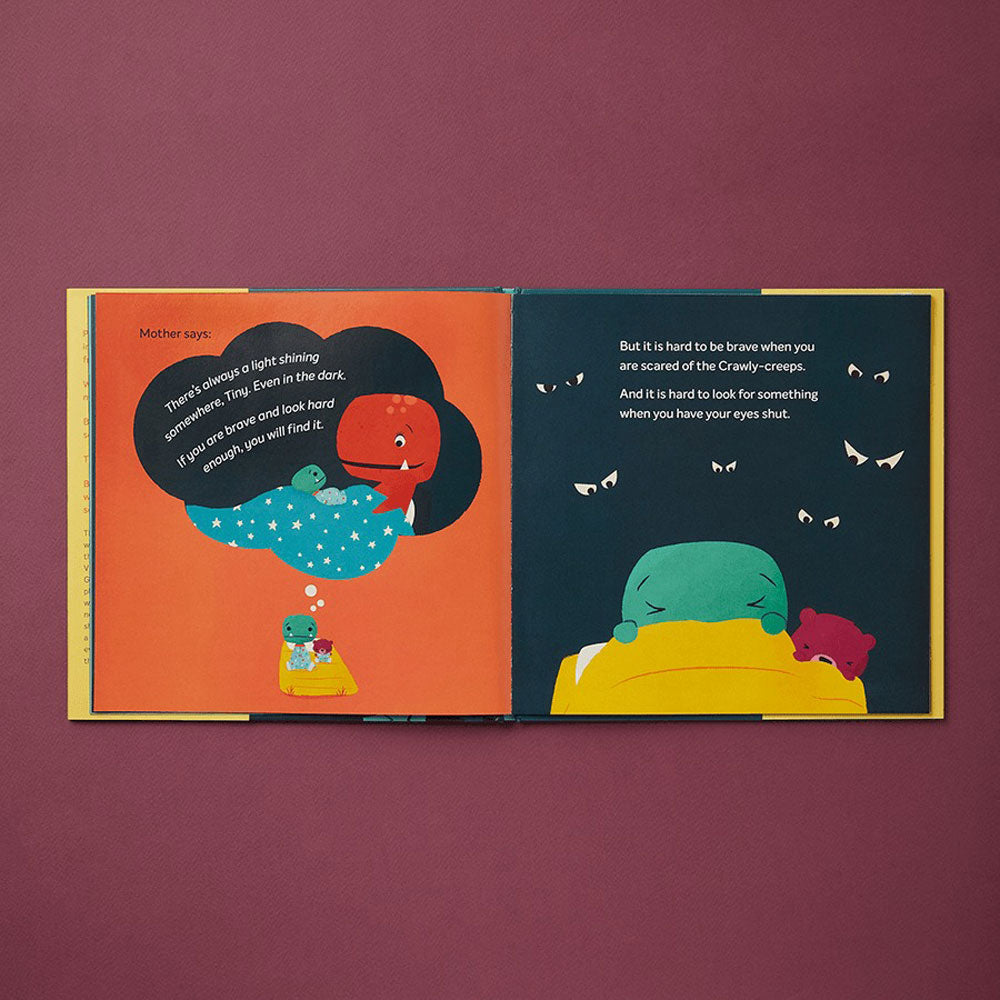 Chronicle Books Tiny T. Rex and the Very Dark Dark Book