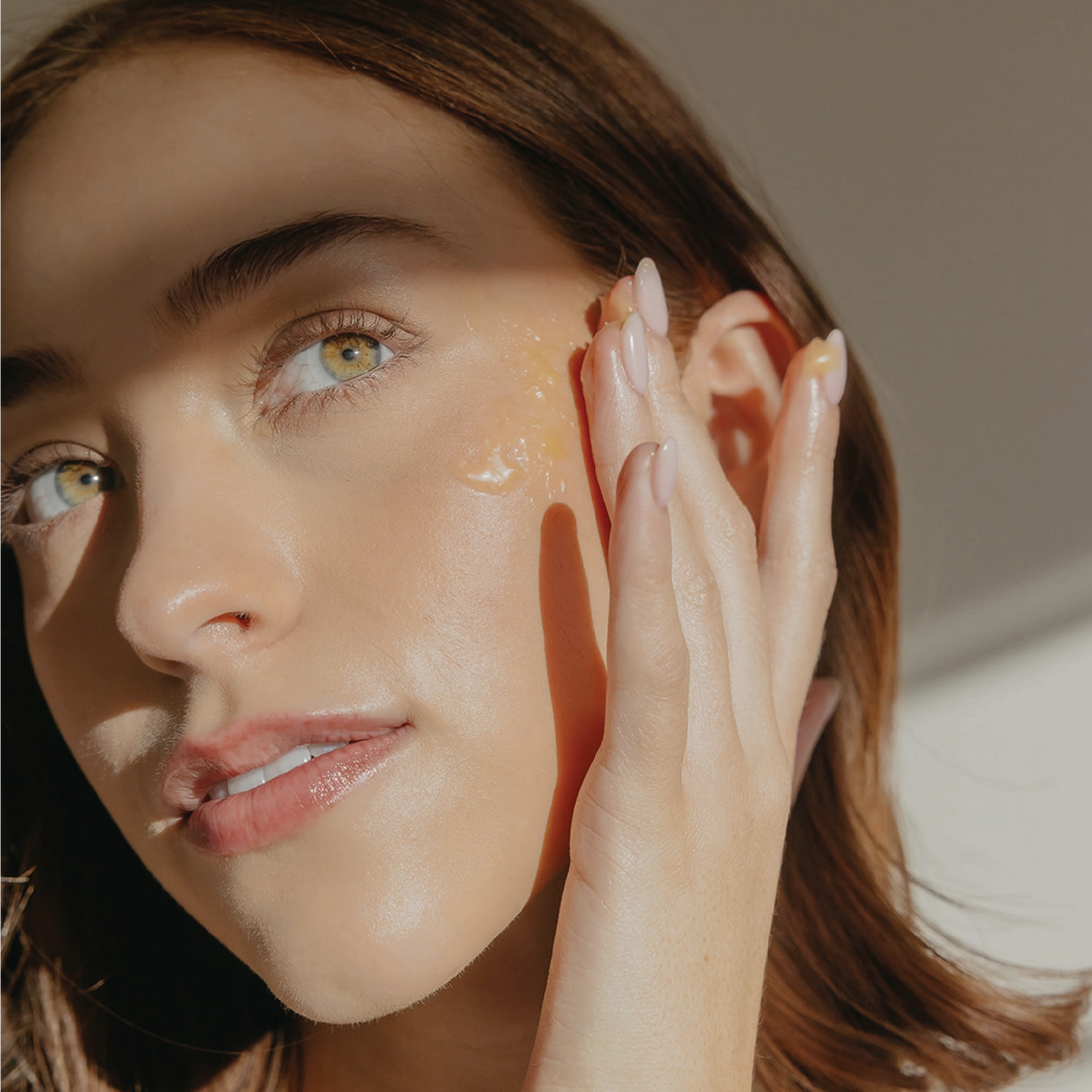 The Daily Essentials Co Cleanse Balm Melt Makeup + Hydrating Cleanser