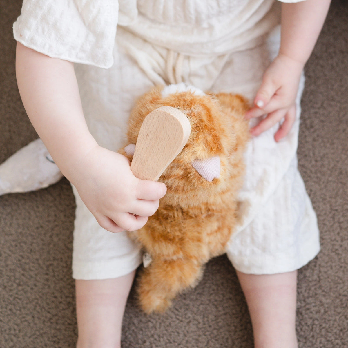 Little Lamb Kind Munchkin & House - Cat Pretend Play Set