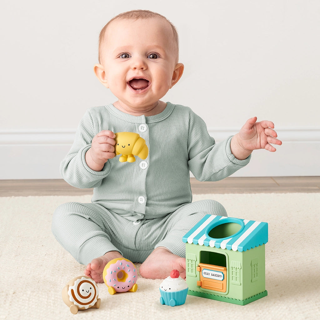 Itzy Ritzy Itzy Play Bakery - Put & Take Toy