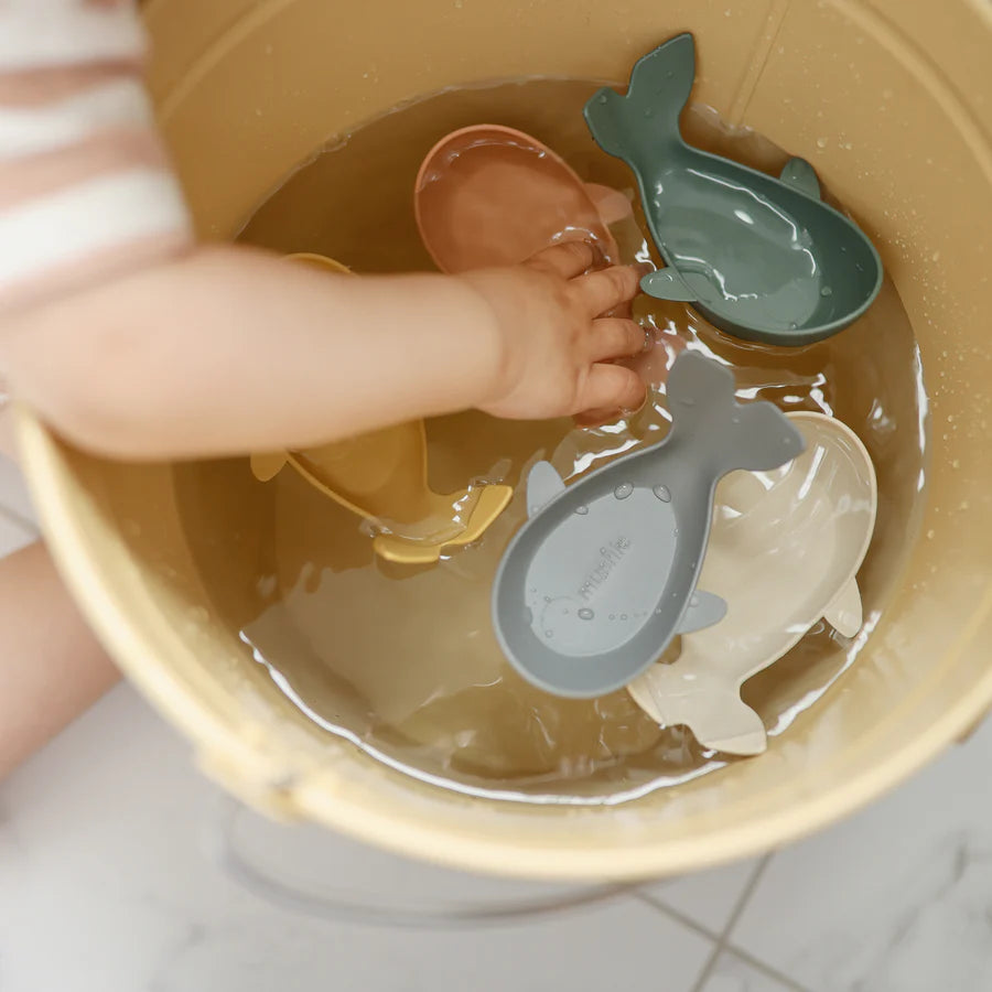 Mushie Whale Bath Stackers - Retro