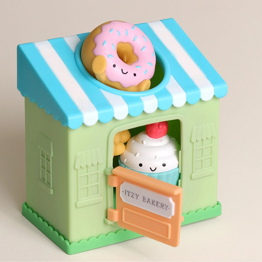 Itzy Ritzy Itzy Play Bakery - Put & Take Toy