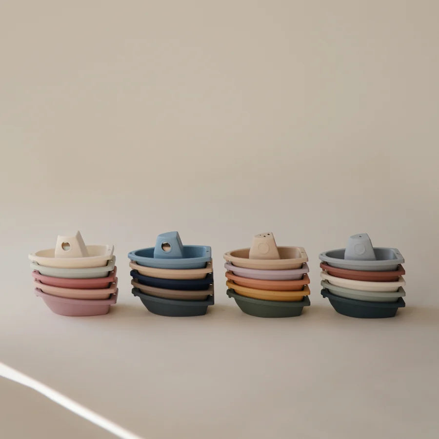 Mushie Bath Boats - Petal