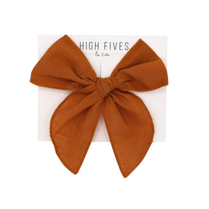 High Fives Linen Fable Bow Clip - Camel