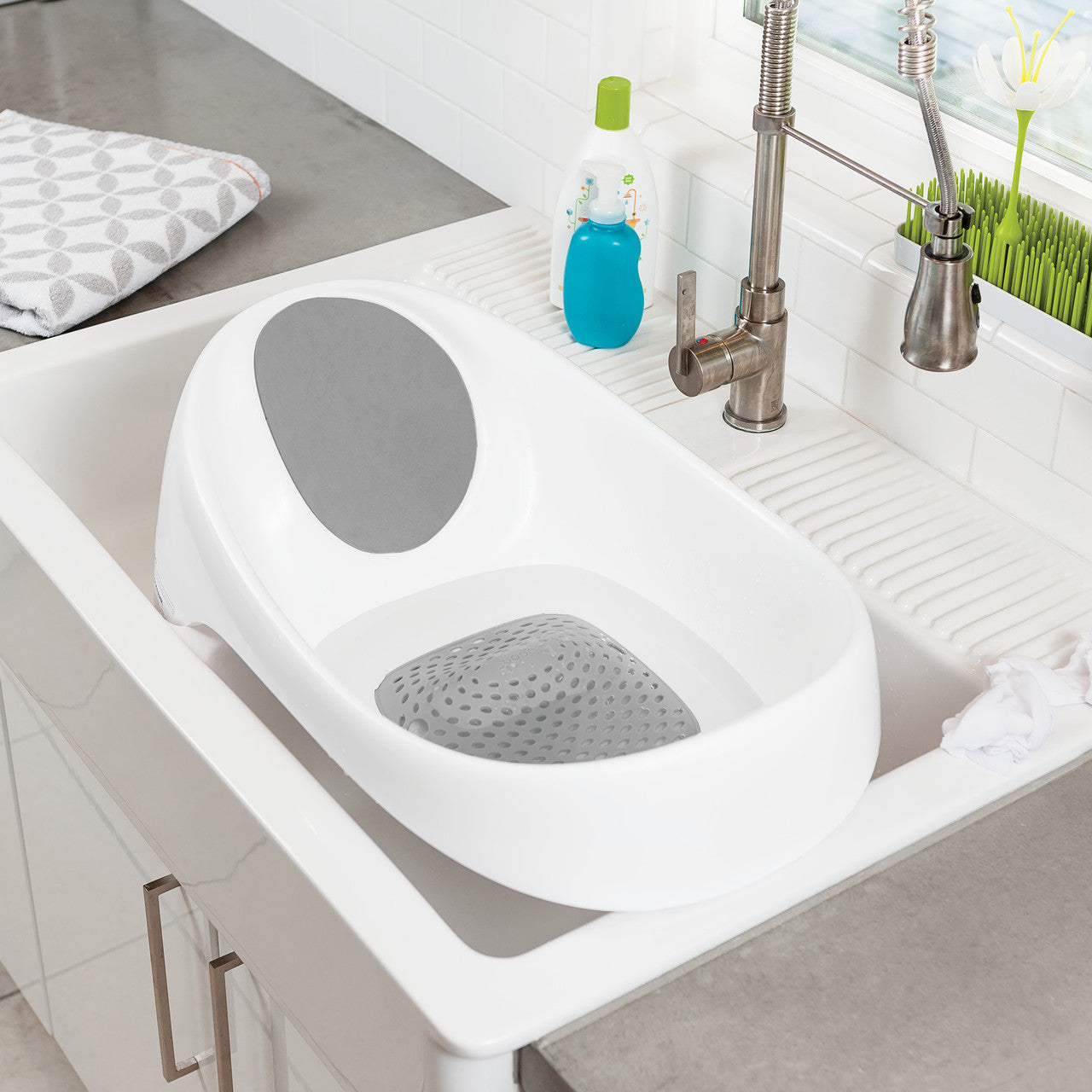 Boon SOAK Bathtub