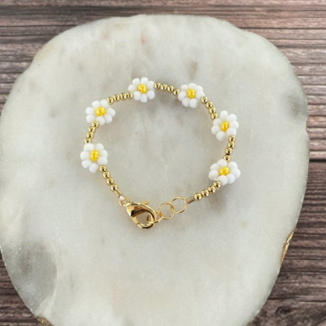 Quill and Goose 14K Gold Filled Floral Bracelet - Daisy