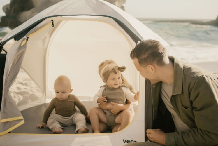 Veer Basecamp Tent with Children inside - White