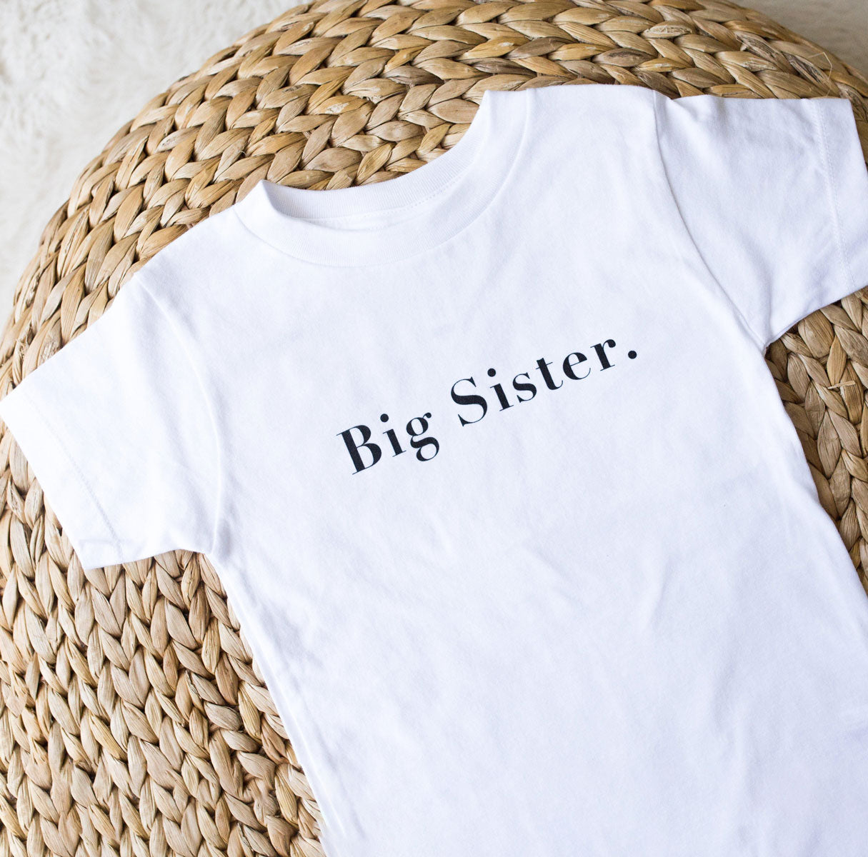 The Baby Cubby Big Sister Tee - White